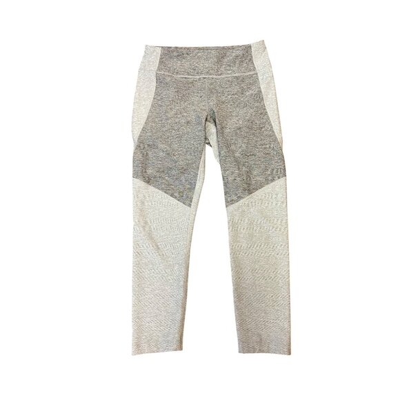 Outdoor Voices Warm Up Two Toned Gray Heathered 3/4 Cropped Leggings Medium - Picture 3 of 6